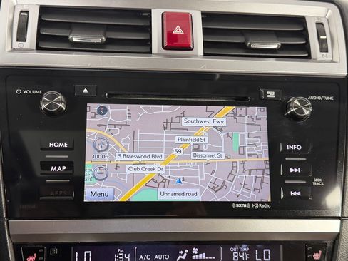 Used 2017 Subaru Outback 2.5i Limited image 27