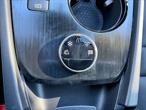 Used 2023 Nissan Rogue SV w/ SV Premium B Package image 27