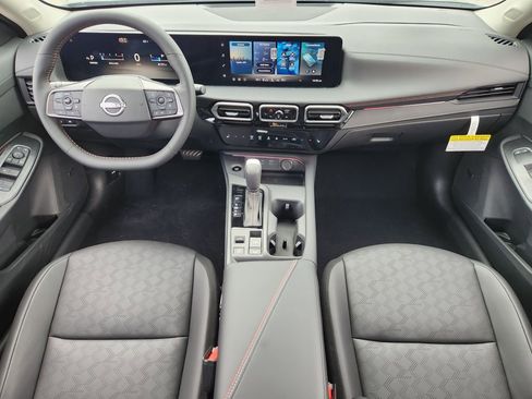 New 2026 Nissan Sentra SR FWD image 19