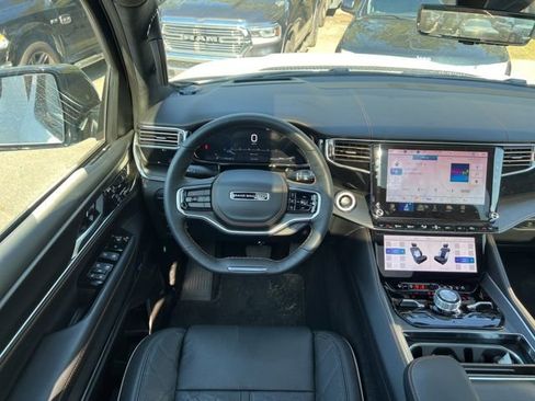 New 2025 Jeep Grand Wagoneer Series III w/ Quick Order Packagew 28T image 8