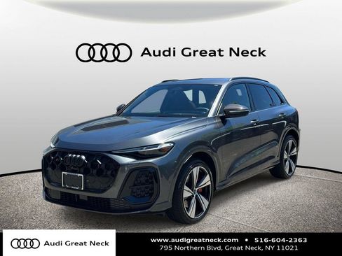 New 2026 Audi SQ5 Prestige AWD/4WD image 1