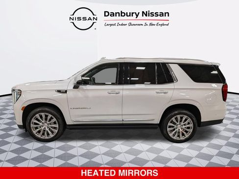 Used 2023 GMC Yukon Denali w/ Advanced Technology Package AWD/4WD image 6