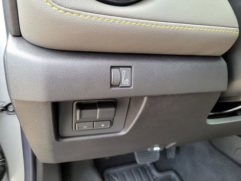 New 2026 Chevrolet Colorado ZR2 w/ Technology Package image 18