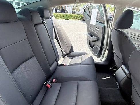 Used 2020 Nissan Altima 2.5 S FWD image 14