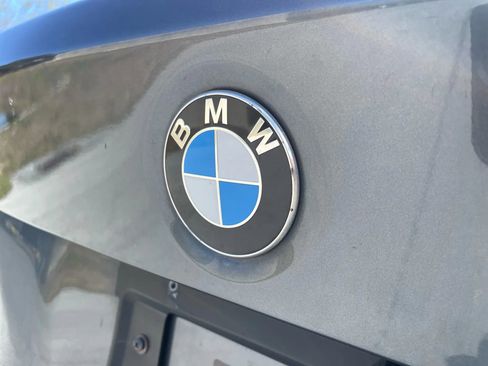 Used 2017 BMW 330i Sedan RWD image 12