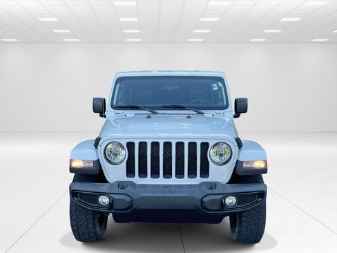 Used 2021 Jeep Wrangler Unlimited Sahara AWD/4WD image 2