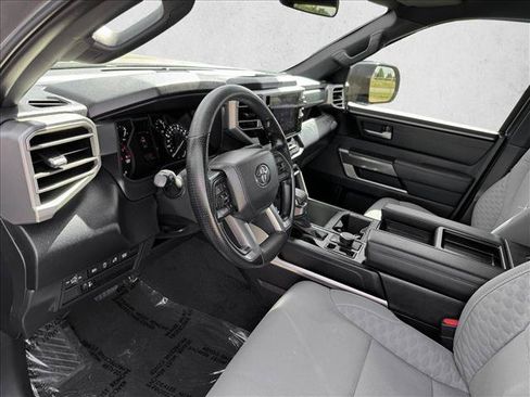 Used 2025 Toyota Tundra SR5 AWD/4WD image 11