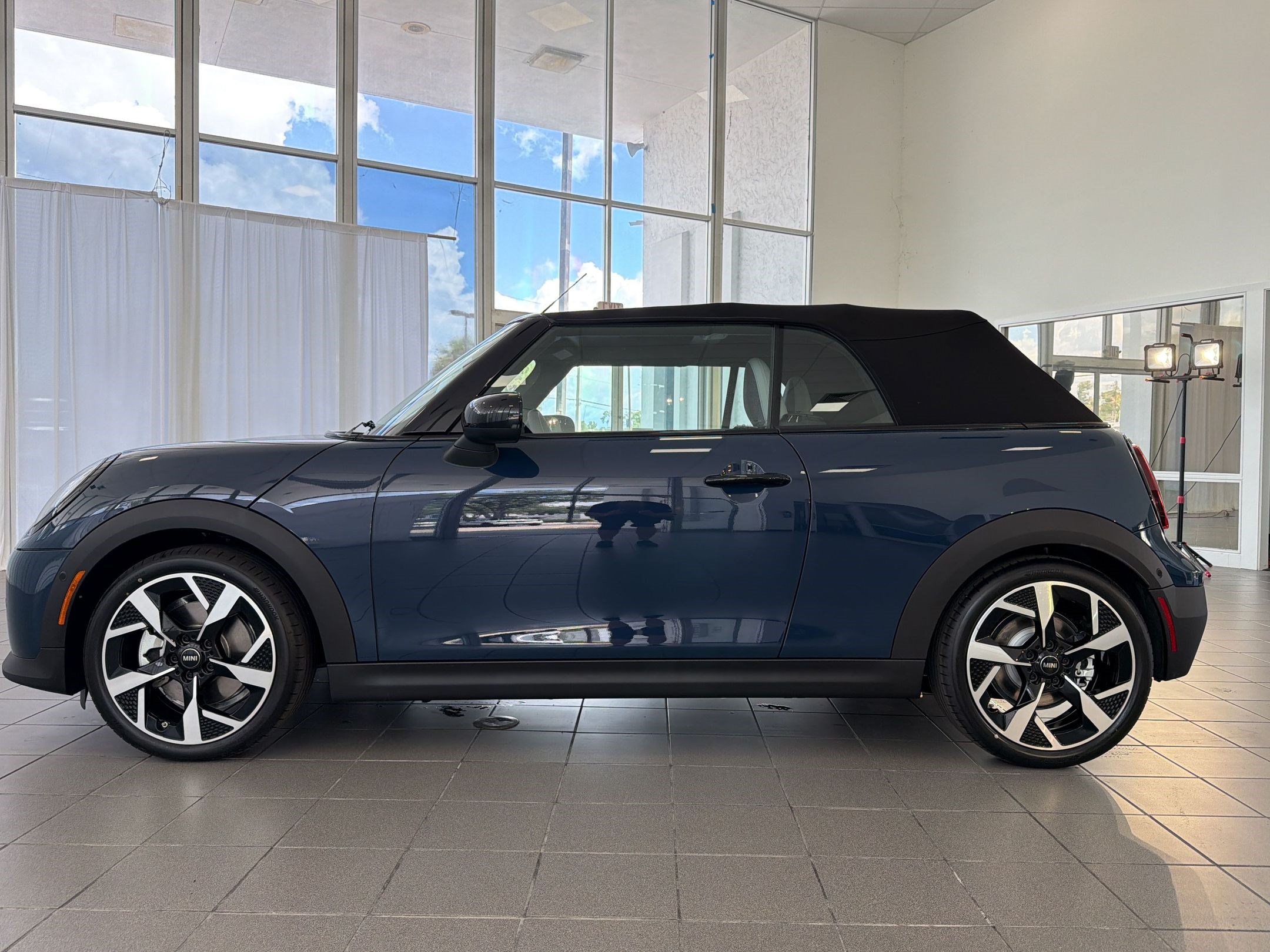 New 2026 MINI Cooper S FWD image 2