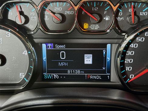 Used 2017 GMC Sierra 3500 SLT w/ Duramax Plus Package image 6