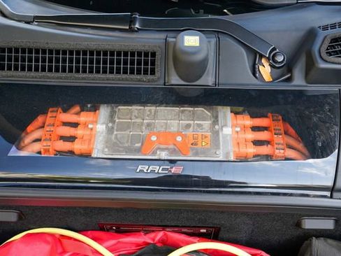 Used 2021 Ferrari SF90 Stradale image 84