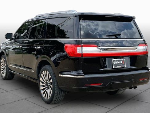 Used 2019 Lincoln Navigator Reserve AWD/4WD image 11