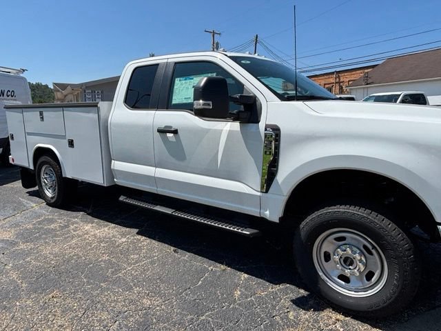 New 2025 Ford F350 XL w/ XL Chrome Package AWD/4WD image 19