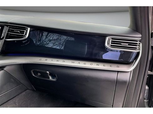 Certified 2024 Jeep Grand Wagoneer L Series II w/ Quick Order Packagew 28T AWD/4WD image 19