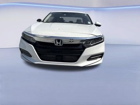 Used 2019 Honda Accord LX image 3