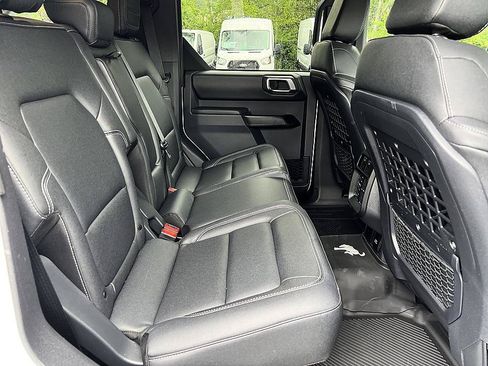 Used 2025 Ford Bronco Badlands AWD/4WD image 23