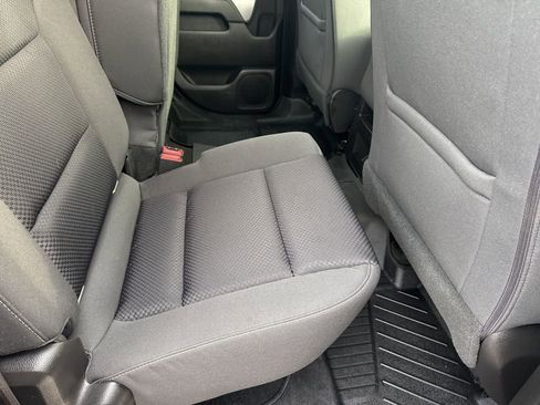 Certified 2017 Chevrolet Silverado 1500 LT w/ All Star Edition image 32