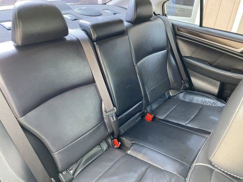 Used 2018 Subaru Legacy 3.6R Limited AWD/4WD image 14