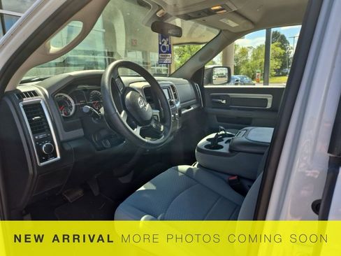 Used 2019 RAM 1500 Classic SLT AWD/4WD image 11