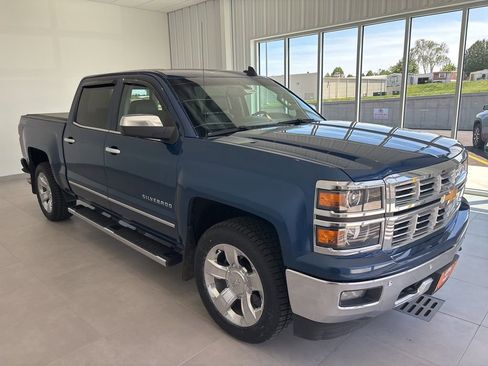 Used 2015 Chevrolet Silverado 1500 LTZ Z71 w/ LTZ Plus Package AWD/4WD image 6
