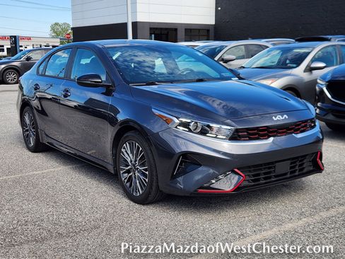 Used 2023 Kia Forte GT-Line w/ GT-Line Premium Package FWD image 1