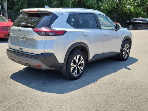 Used 2023 Nissan Rogue SV w/ SV Premium B Package AWD/4WD image 4