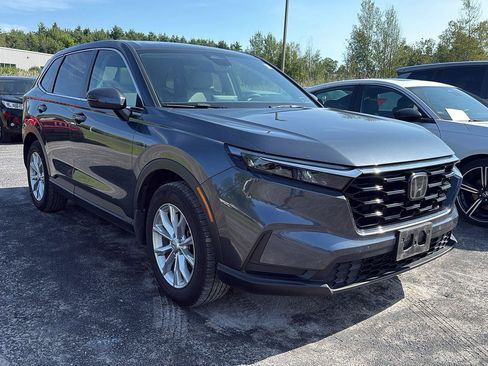 Used 2024 Honda CR-V EX image 2
