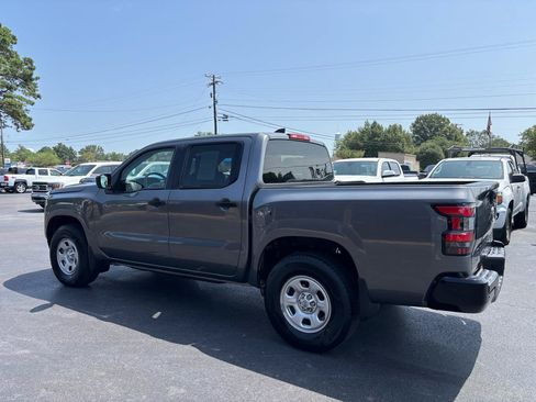Used 2022 Nissan Frontier S w/ Technology Package AWD/4WD image 5