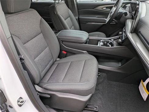 New 2026 Chevrolet Traverse LT w/ Driver Confidence Package image 29