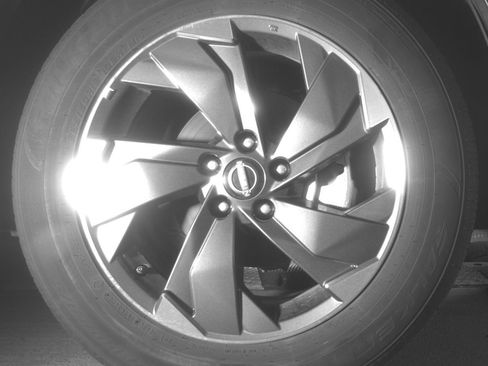 Used 2025 Nissan Rogue SV FWD image 13