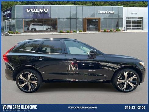 Certified 2025 Volvo XC60 B5 Ultra w/ Protection Package Premier image 3