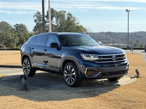 Used 2021 Volkswagen Atlas Cross Sport SEL Premium image 9