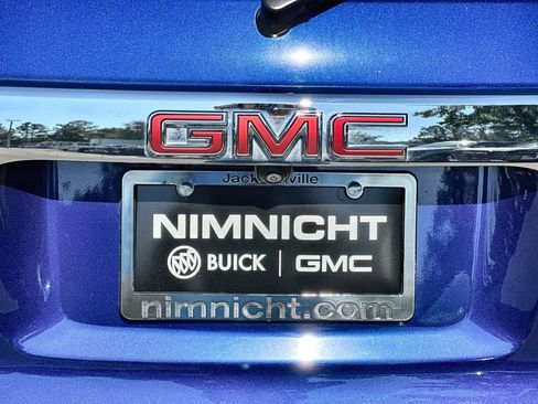 Certified 2023 GMC Acadia SLE w/ Driver Convenience Package image 31