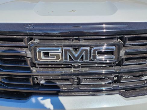 New 2026 GMC Acadia Elevation w/ Black Edition image 10