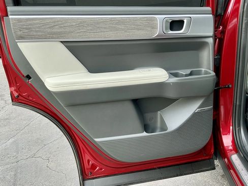 Used 2025 Hyundai Santa Fe Calligraphy image 30