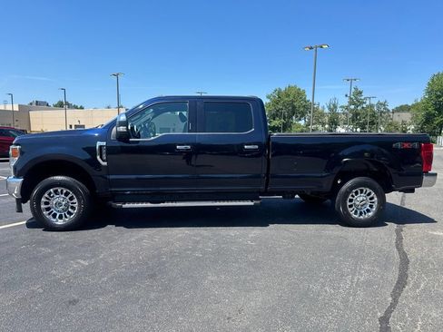 Used 2022 Ford F350 Lariat w/ Chrome Package AWD/4WD image 3