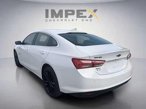 Used 2024 Chevrolet Malibu LT w/ Sport Edition FWD image 3