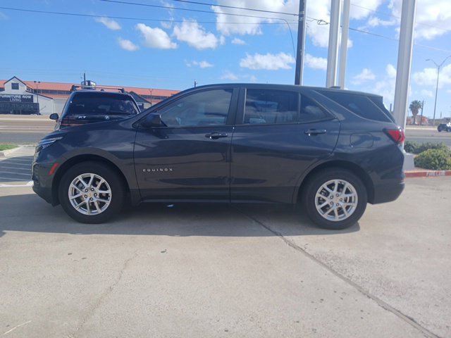 Used 2022 Chevrolet Equinox LS AWD/4WD image 28