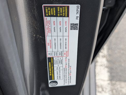 Used 2025 Nissan Armada PRO-4X w/ Pro-4X Premium Package image 40