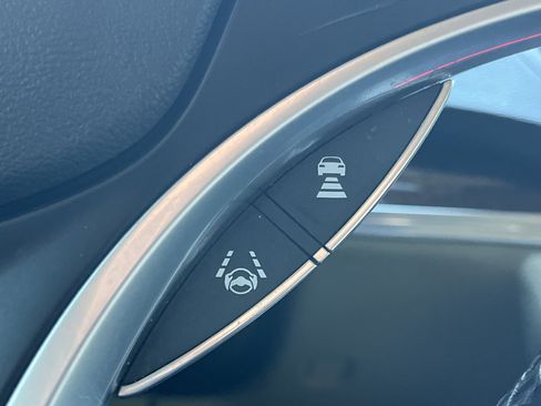 Used 2020 Acura MDX FWD image 12