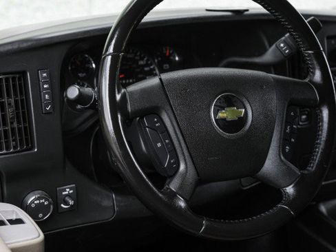 Used 2021 Chevrolet Express 2500 w/ Driver Convenience Package image 18