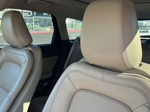 Certified 2022 Lincoln Corsair Reserve w/ Equipment Group 201A image 14