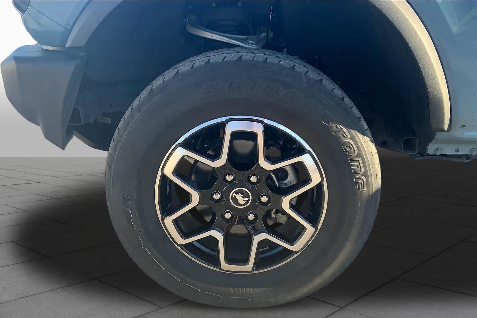 Used 2023 Ford Bronco 2-Door AWD/4WD image 10