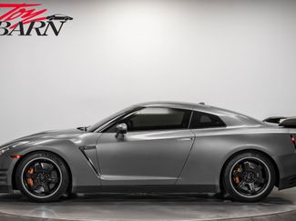 Used 2013 Nissan GT-R Black Edition video 2