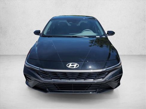 New 2026 Hyundai Elantra Sport FWD image 6