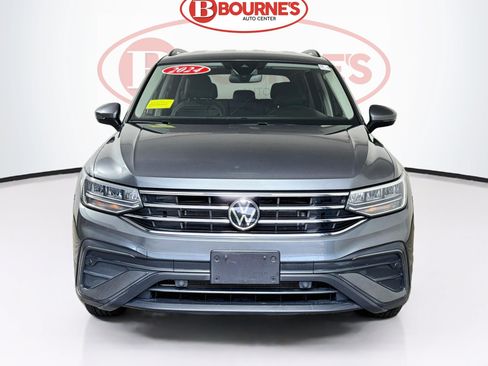 Used 2024 Volkswagen Tiguan S AWD/4WD image 5