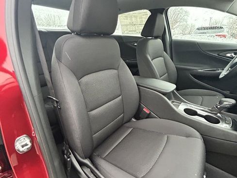 New 2025 Chevrolet Malibu RS image 10