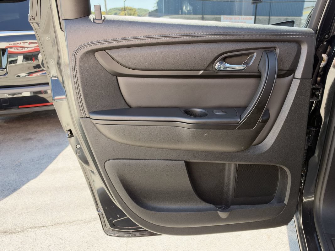 Used 2015 Chevrolet Traverse LT FWD image 27