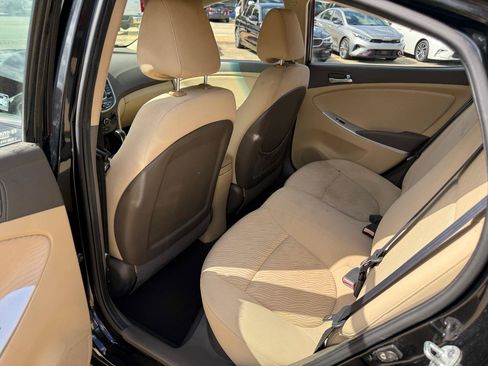 Used 2012 Hyundai Accent GLS w/ Premium Pkg 3 FWD image 14