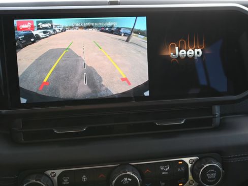 New 2025 Jeep Wrangler Unlimited Rubicon 4xe w/ Safety Group AWD/4WD image 14