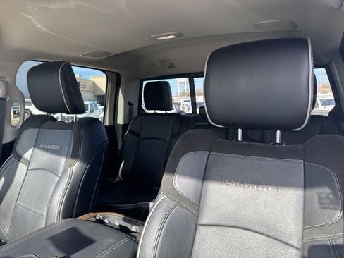 Used 2024 RAM 3500 Laramie AWD/4WD image 21